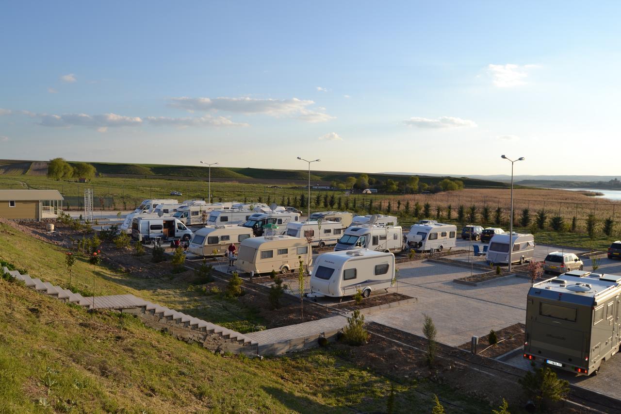 Ulasan Hotel Caravan Camping Ankara Ngoại thất bức ảnh